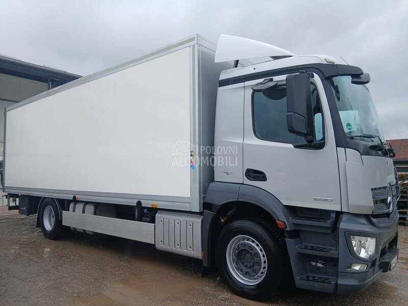 Mercedes Benz Antos 1830