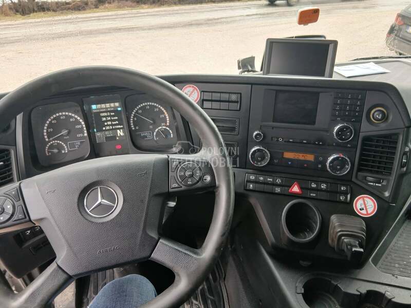 Mercedes Benz Antos 1830