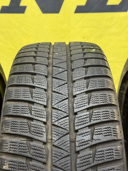 Ostalo 225/45 R17 Zimska