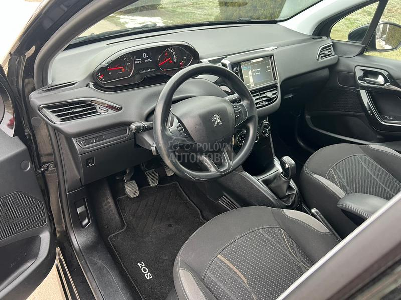 Peugeot 208 1.2  ACTIVE