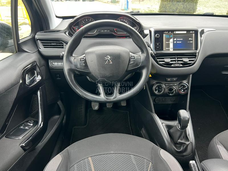 Peugeot 208 1.2  ACTIVE