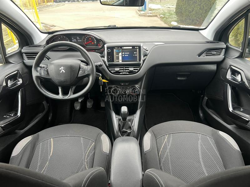 Peugeot 208 1.2  ACTIVE