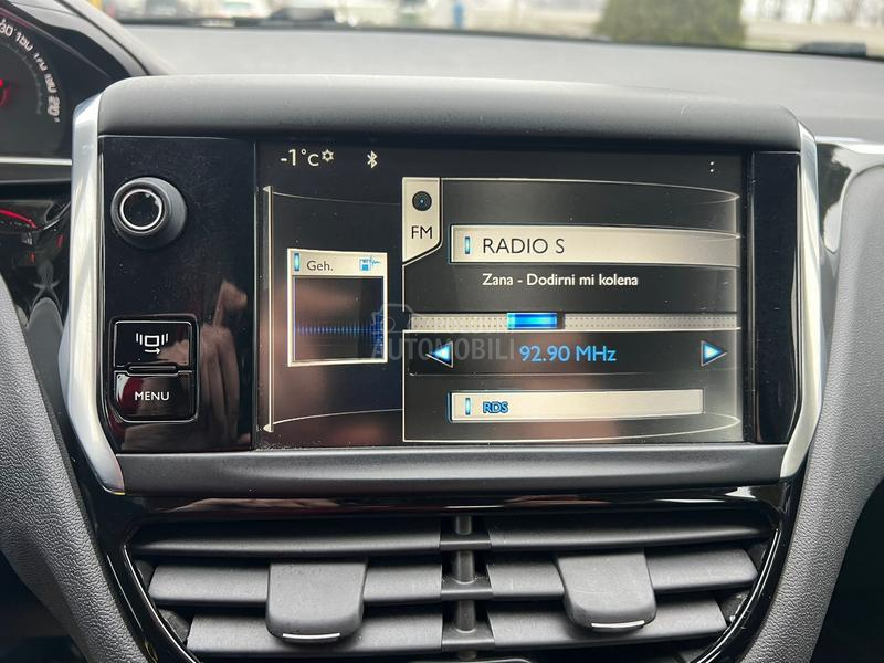 Peugeot 208 1.2  ACTIVE