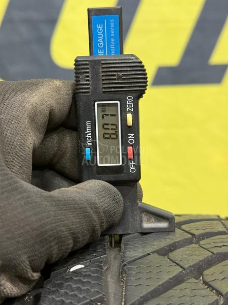 Falken 225/45 R17 Zimska