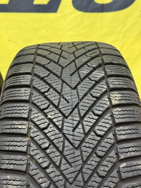 Pirelli 225/45 R17 Zimska