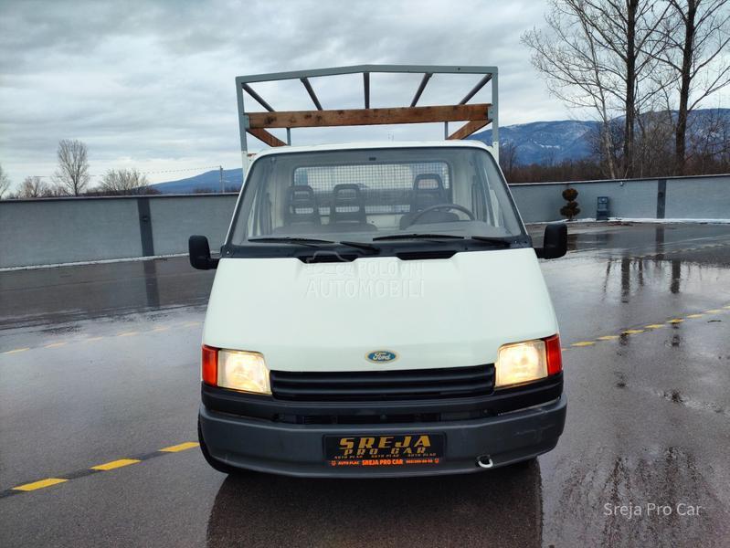 Ford Transit Pritache