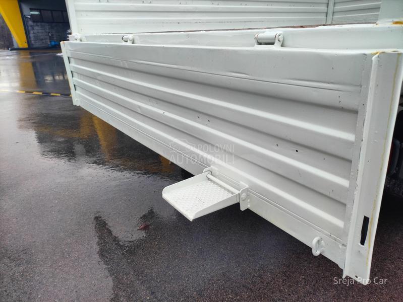 Ford Transit Pritache