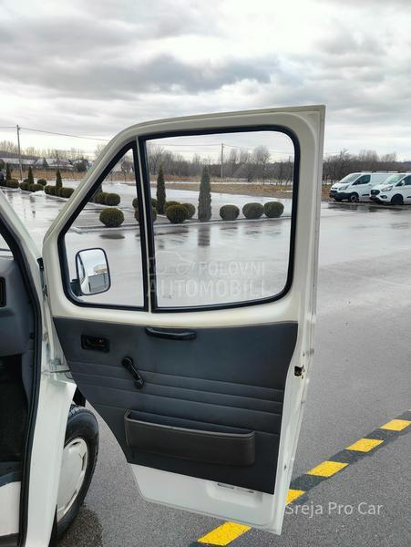 Ford Transit Pritache