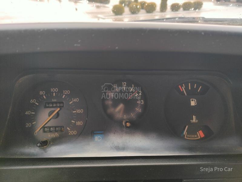 Ford Transit Pritache