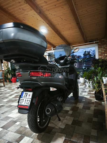 Piaggio Mp3