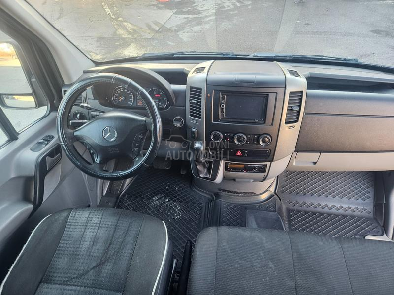 Mercedes Benz Sprinter 519