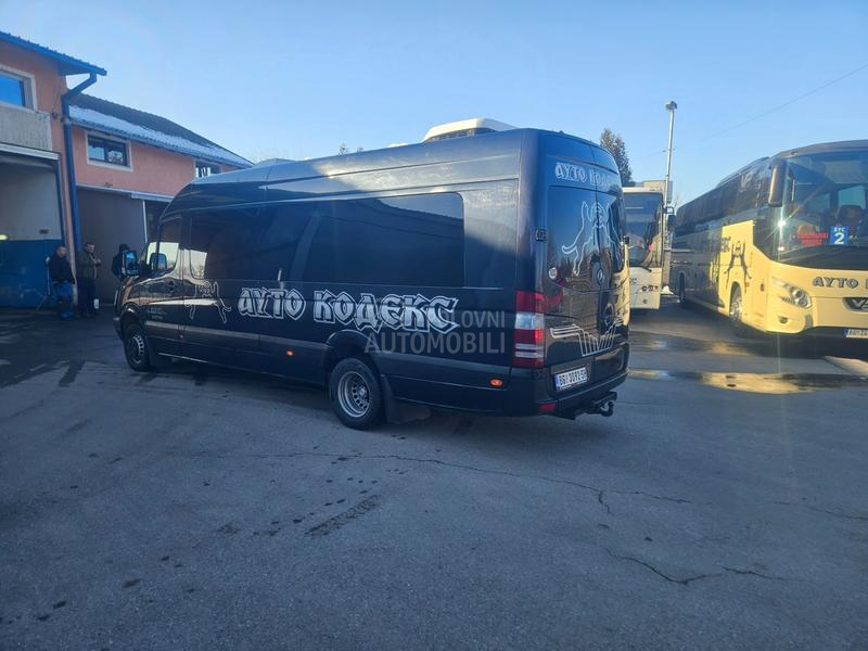 Mercedes Benz Sprinter 519