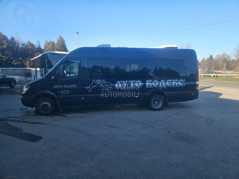 Mercedes Benz Sprinter 519