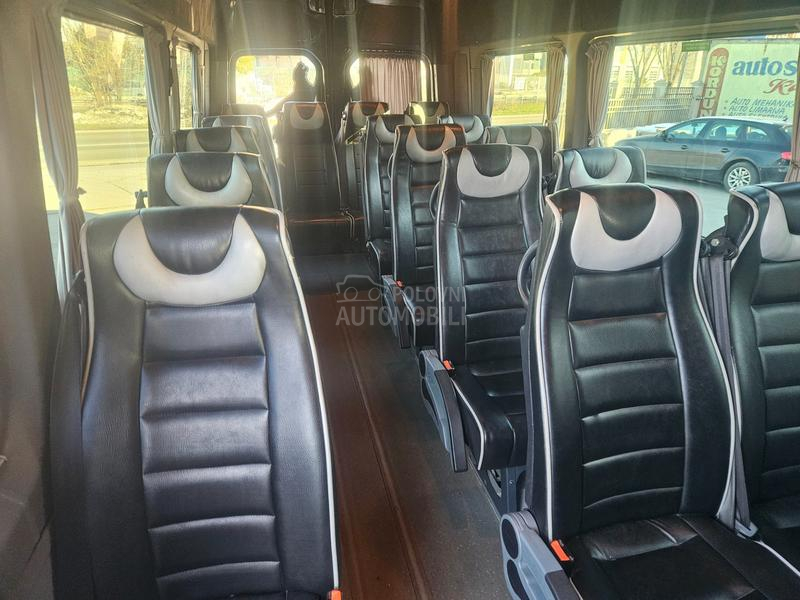 Mercedes Benz Sprinter 519
