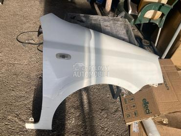 Desno krilo za Fiat Grande Punto