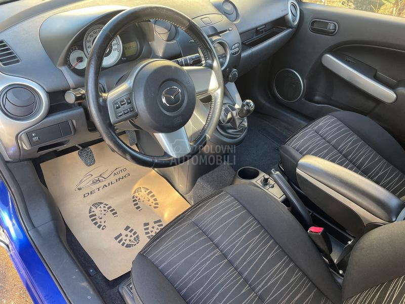 Mazda 2 1.33
