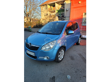 Opel Agila mjet