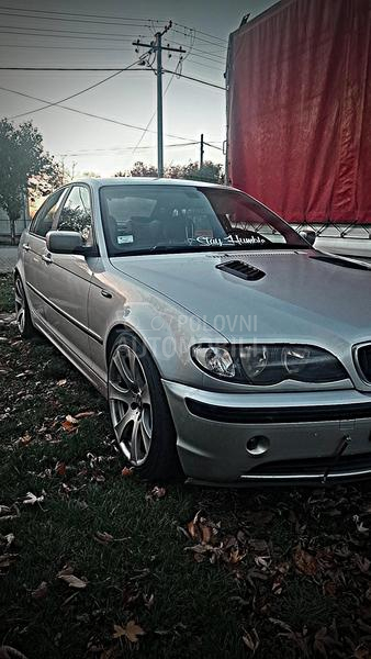 BMW 320 