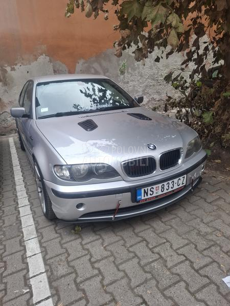BMW 320 