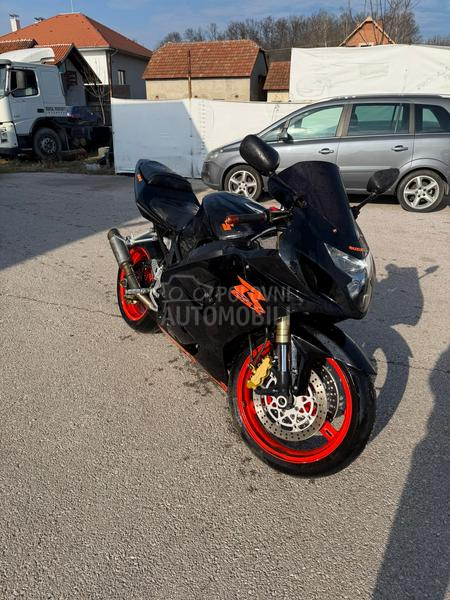 Suzuki gsxr