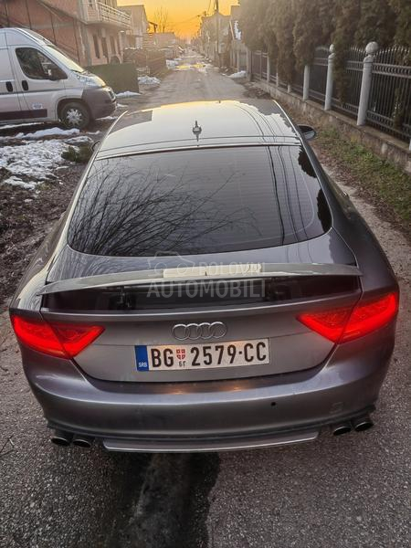 Audi A7 