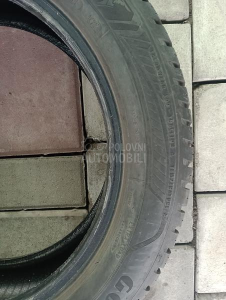 Goodyear 195/55 R16 Zimska