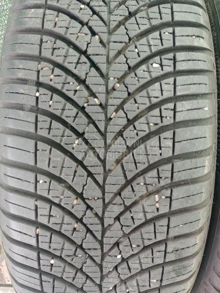 Goodyear 195/55 R16 Zimska