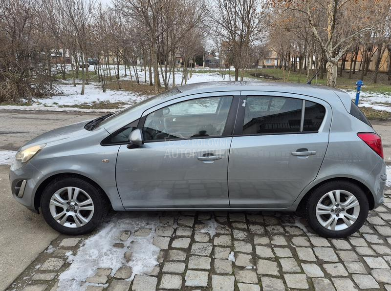 Opel Corsa D 