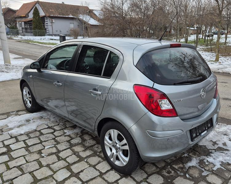 Opel Corsa D 