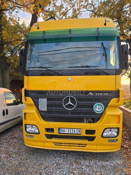 Mercedes Benz Actros 2546