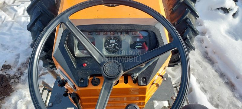 Renault 501.4 carraro