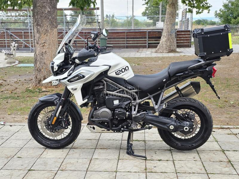 Triumph Tiger 1200 XCA