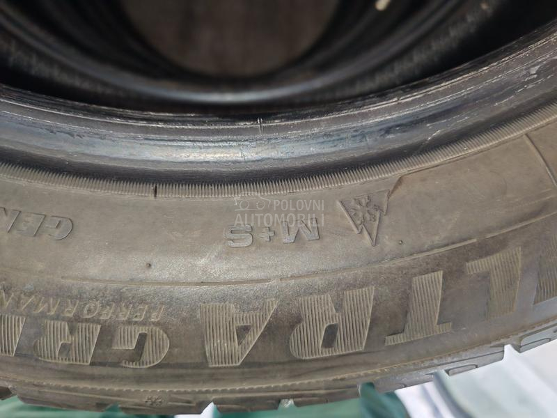 Goodyear 215/55 R18 Zimska