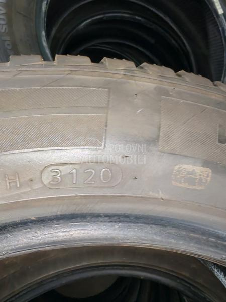 Hankook 195/55 R16 Zimska
