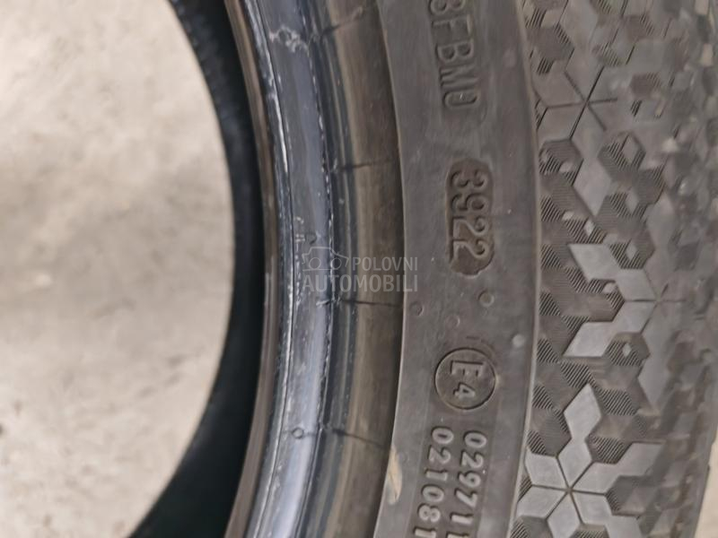 Continental 235/60 R18 Zimska