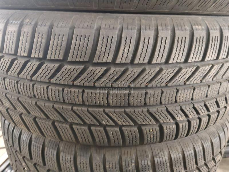 Continental 235/60 R18 Zimska