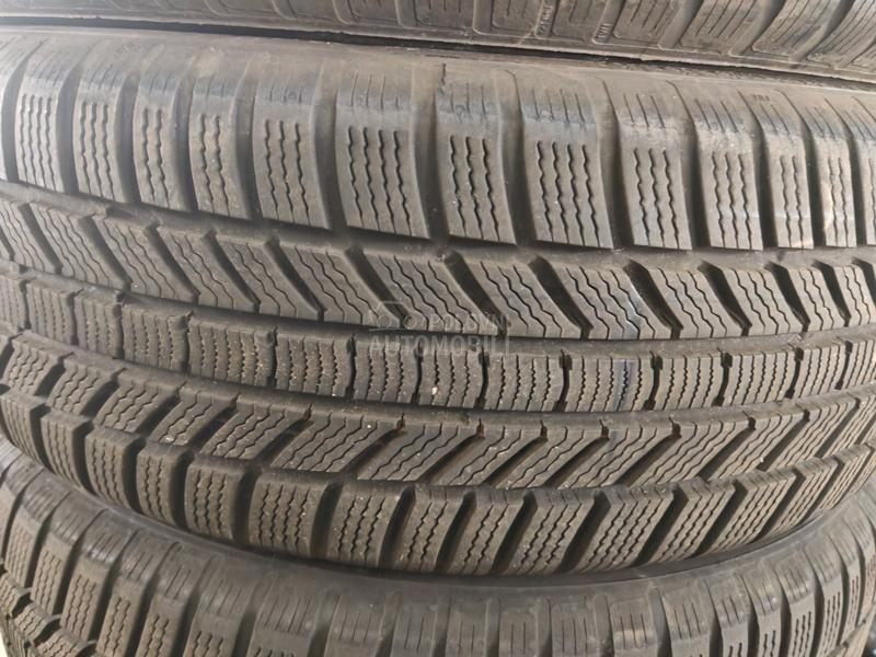 Continental 235/60 R18 Zimska