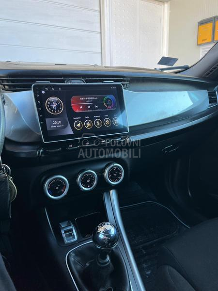 Multimedija Android Carplay