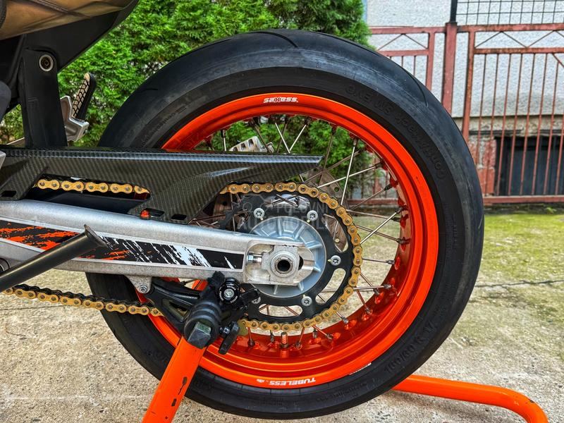 KTM SMC 690  SM SMC690