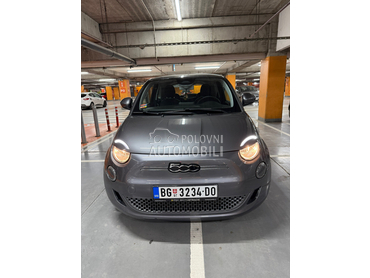 Fiat 500e ICON Tech