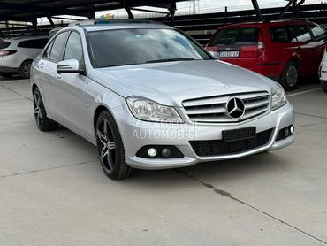 Mercedes Benz B 180 Avangarde