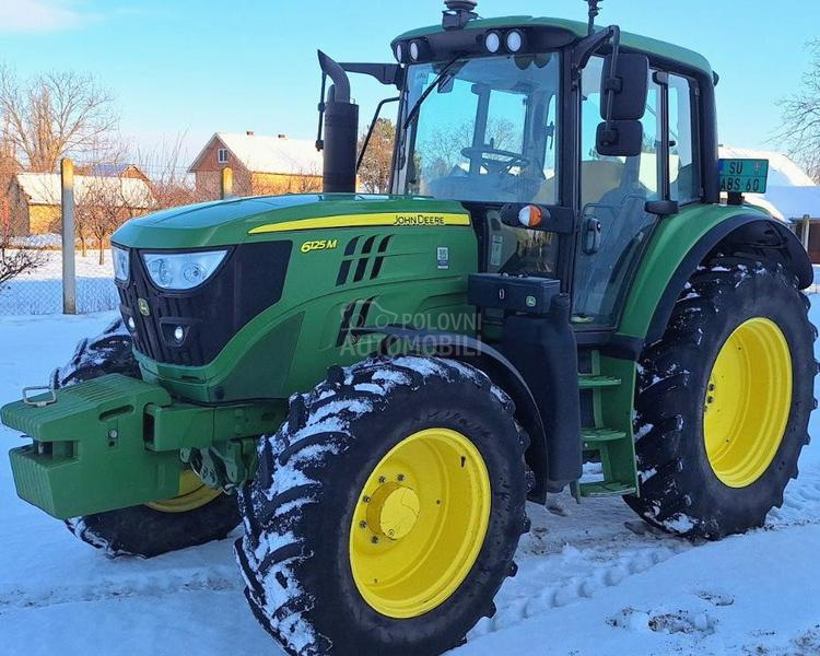John Deere 6125M