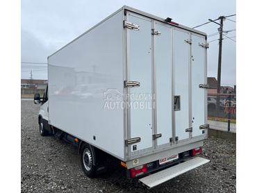 Furgon-sanduk za iveco