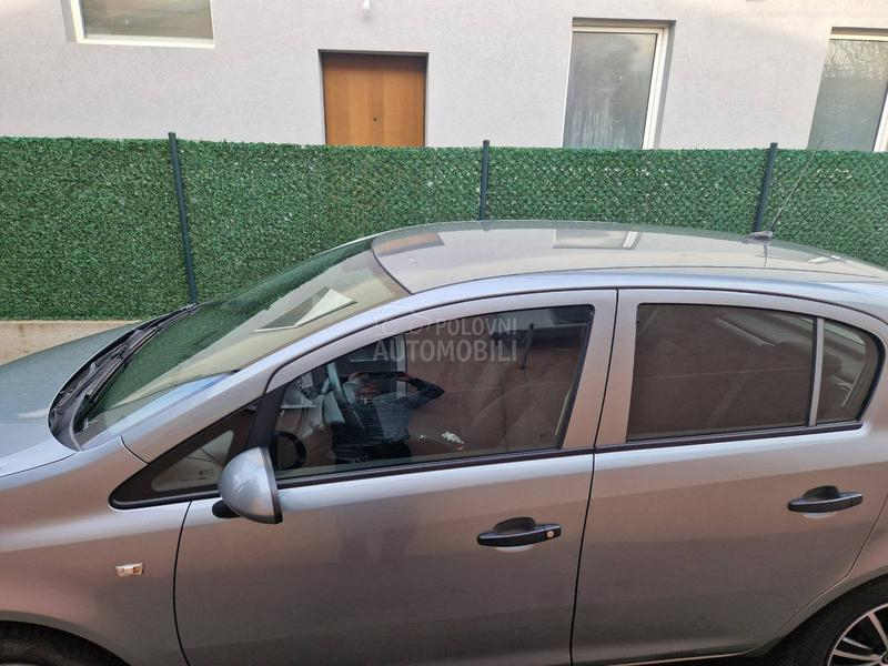 Opel Corsa D 