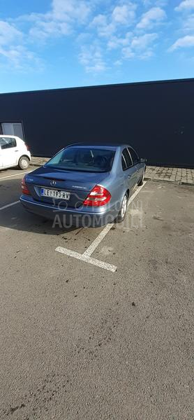 Mercedes Benz E 200 
