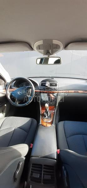 Mercedes Benz E 200 