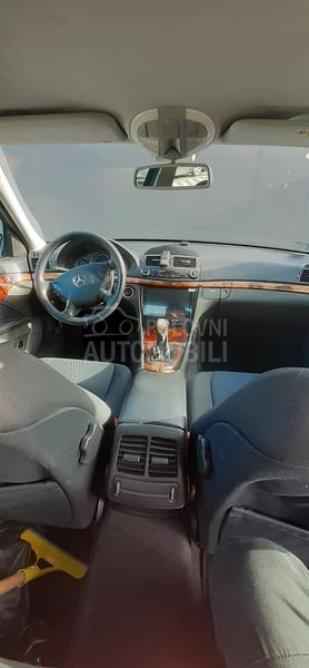 Mercedes Benz E 200 