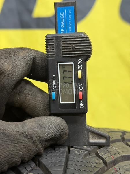 Kumho 195/55 R16 Zimska