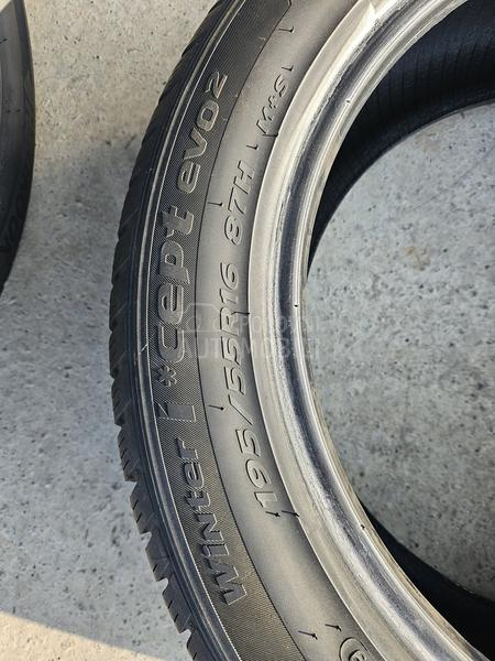 Hankook 195/55 R16 Zimska