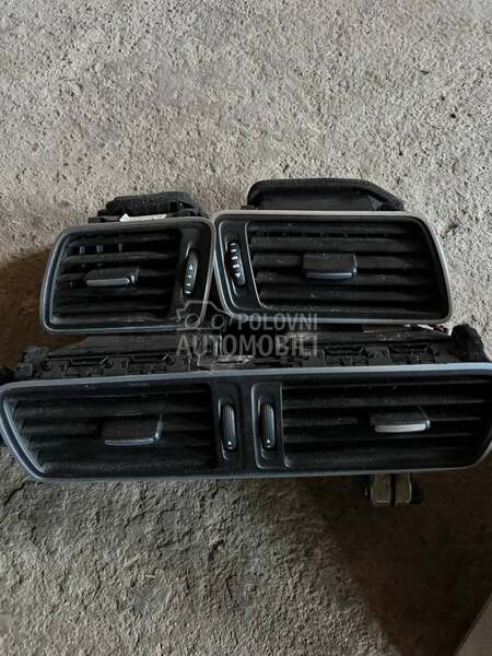 Delovi za Volkswagen Passat B7